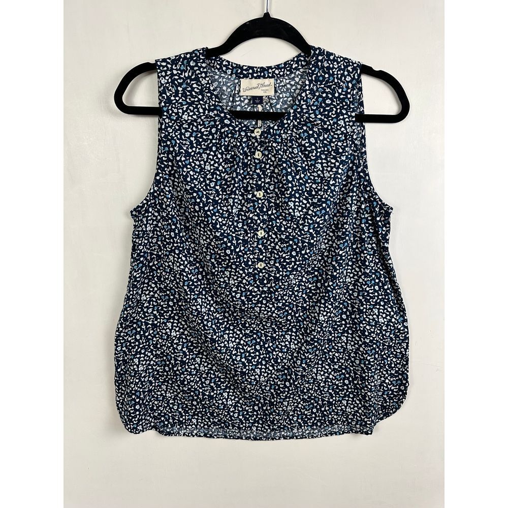 Universal Thread Top Women's Small Sleeveless Blouse NWT